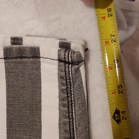 NWOT Women's Hudson Washed 'Barbara High Waisted Skinny Jeans Size 30 Striped - Picture 8 of 9